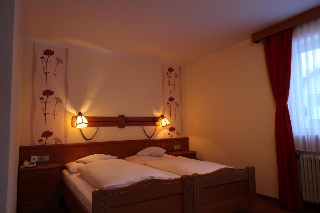 Hotel Garni Laerchenhof Лех ам Алберг Екстериор снимка