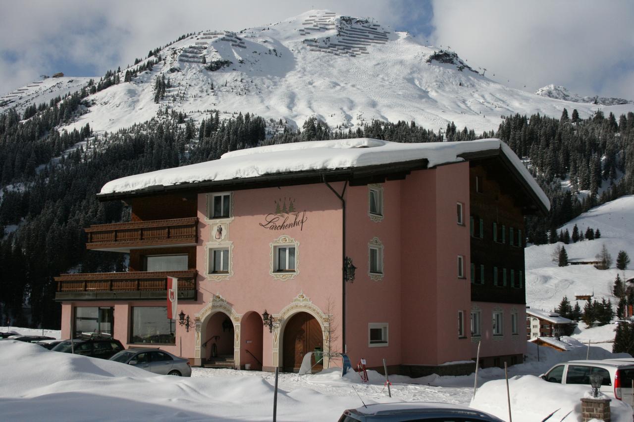 Hotel Garni Laerchenhof Лех ам Алберг Екстериор снимка