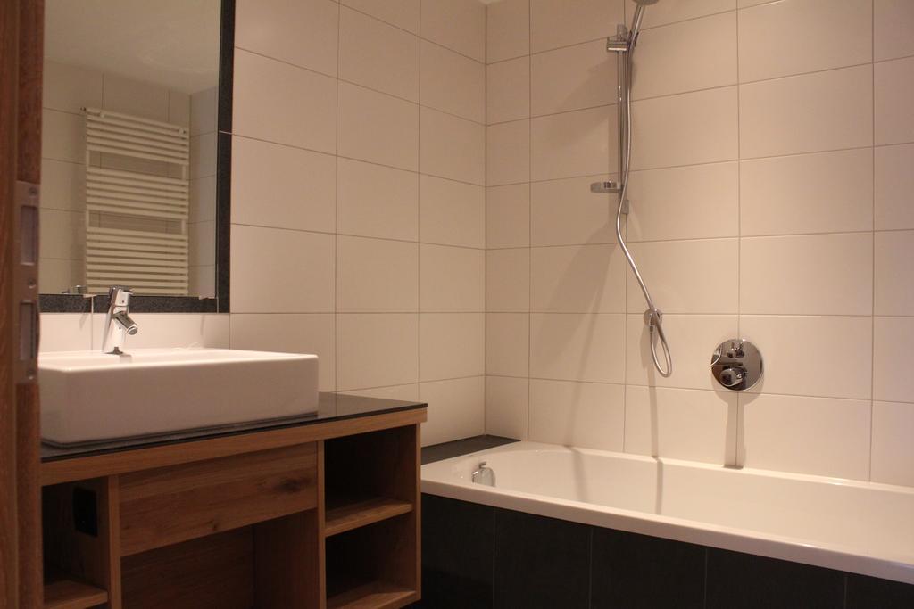 Hotel Garni Laerchenhof Лех ам Алберг Стая снимка